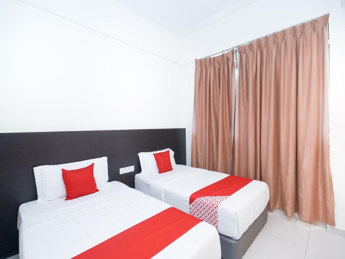 Kenyalang Suite Miri Extérieur photo
